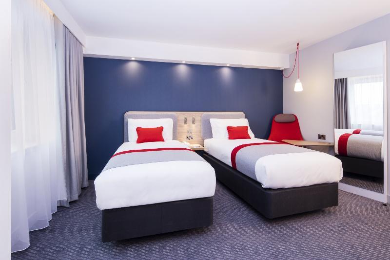 Holiday Inn Express Astana - Turan Exterior photo